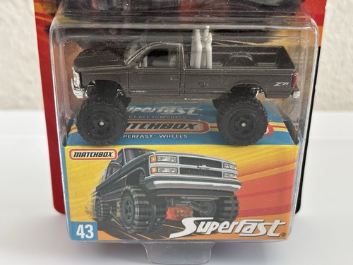 2006 Matchbox Superfast #43 Chevy K-1500 Pickup Truck Gray Mattel New - Picture 2 of 3