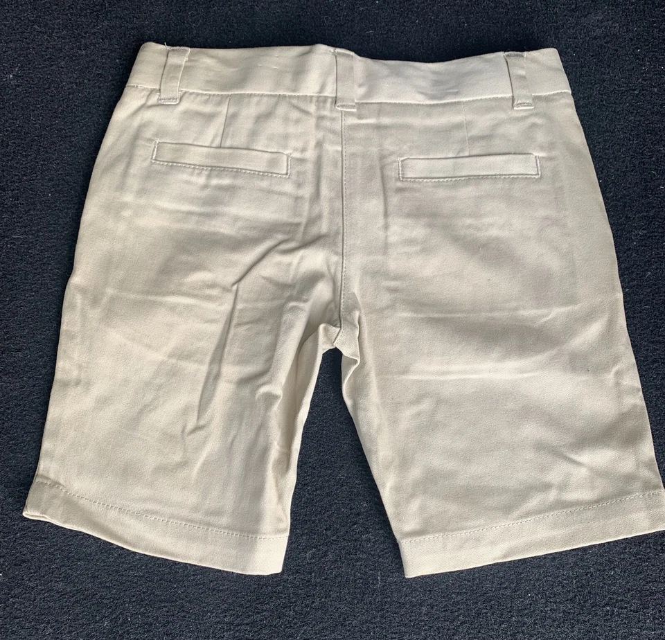 Ropa Escolar Aprobada por IZOD Pantalones Cortos Caqui Niñas Talla 4 Uniforme Elástico Regular Usado en Excelente Condición Foto 3 de 4