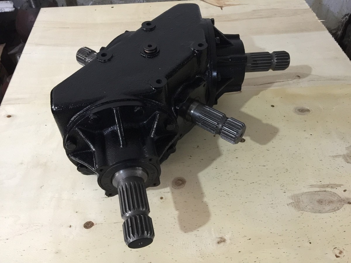 Land Pride Flex Wing RC4715, RC5615 Divider Gearbox 1000RPM, 826