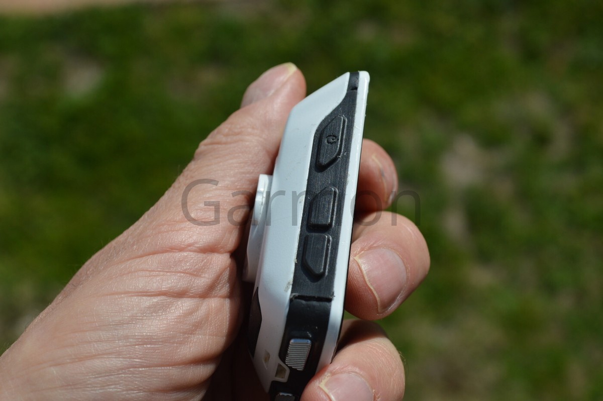 Rubber button Garmin Edge 520 (E52B) Glue to back case | eBay