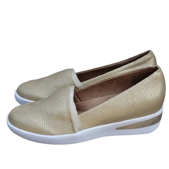 Kenneth cole reaction women's ready sneakers sale