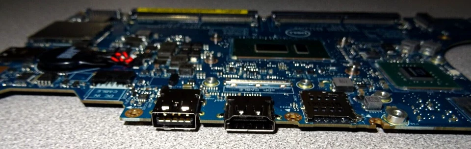 NEW OEM DELL LATITUDE 5490 MOTHERBOARD INTEL i5 8250U 3.4GHZ LA-F402P 7DWXK - Image 4 of 4