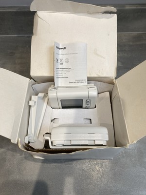 Honeywell DT92A Funk-Raumthermostat brandneu im Karton