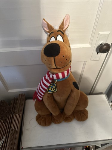 Scooby Doo 21" Tall Plush Holiday Season Christmas Theme /Used