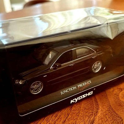 Kyosho 1/43 TOYOTA CROWN Minicar | eBay