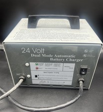 Lester 18330 24 Volt Dual Mode Automatic Wheelchair Battery Charger Untested