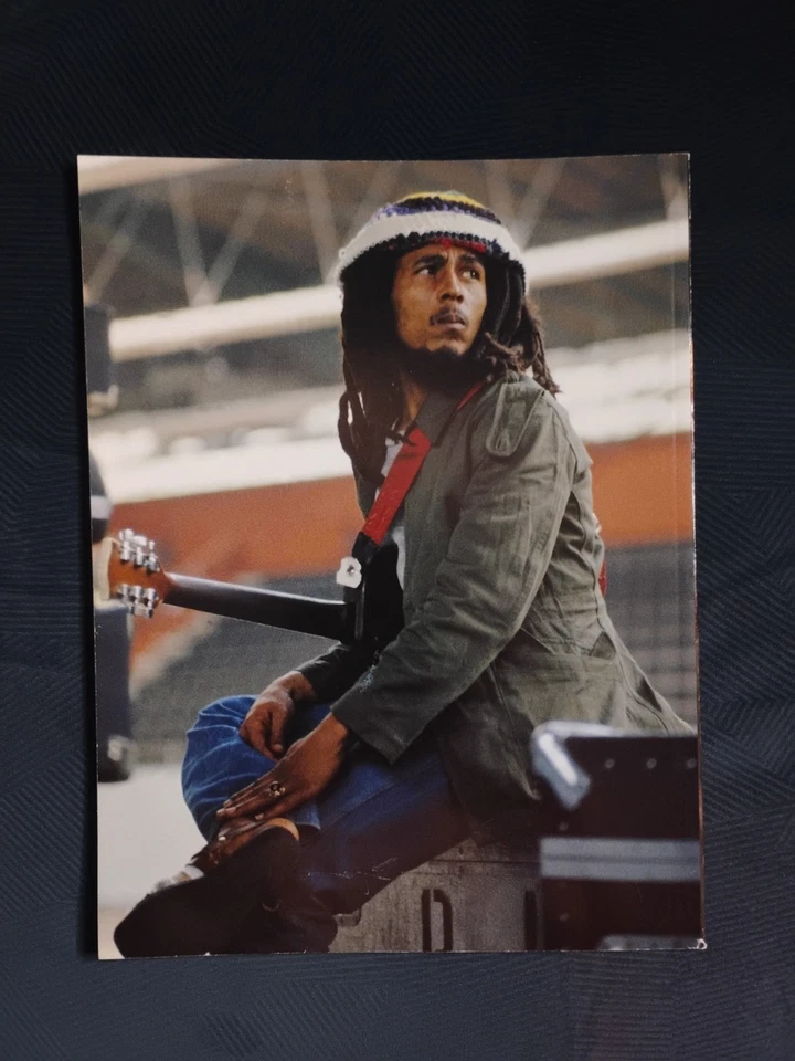 BOB MARLEY - NEWSWEEK SPECIAL EDITION: THE OFFICIAL 70TH ANNIVERSARY TRIBUTE - Image 2 of 4
