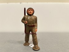 Barclay Pod Foot Series ca 1950s B260 Soldier Marching with Gun on Back in Khaki