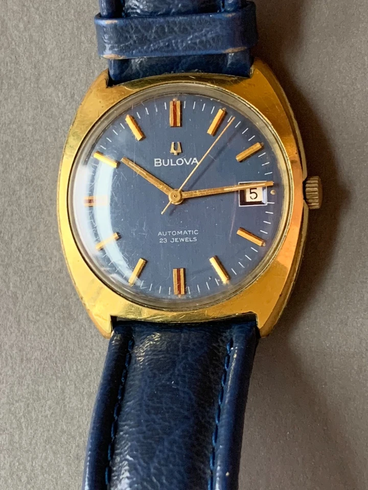 Reloj Bulova International Automático 23 Joyas, Modelo 37.11.01, Correa Speidel Foto 2 de 4