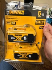 2pcs DCB205 DeWal 20V MAX 5.0Ah Lithium-Ion Battery