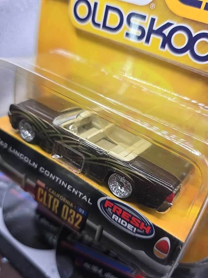 63 Lincoln Continental Black Chrome Spokes Gold Jada Toys Dub City Old Skool  - Image 4 of 4