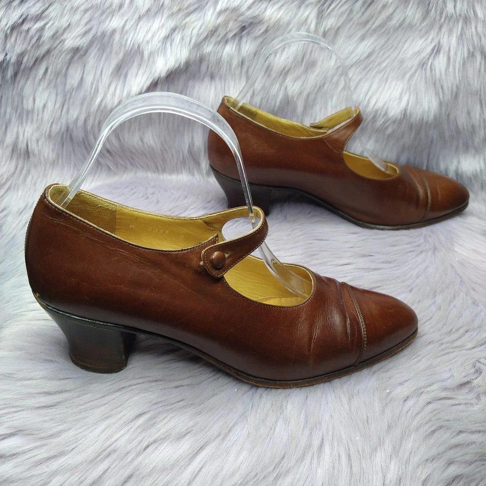 Vtg Ralph Lauren Leather Button Strap Maryjane Heel Womens Size 8 B Brown Italy - Image 2 of 4