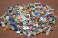 1000 PCS BULK SMALL ASSORT COLOR MIX TUMBLED GEMSTONE ROCK CHIPS BEADS A130