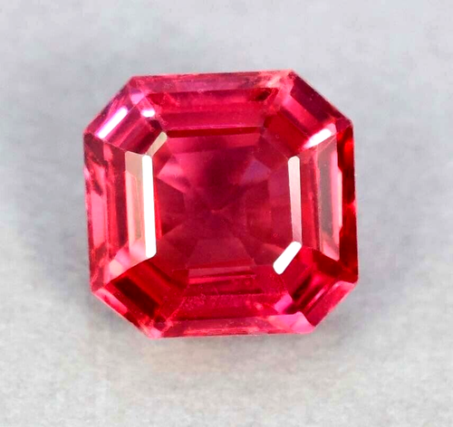 Saphir Naturel Padparadscha Taille Coussin 12x11,9mm - Pierre Précieuse Certifiée IGL
