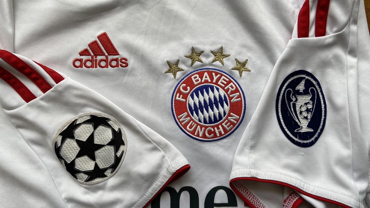 08-09 FC Bayern München adidas サッカーシャツ S Luca Toni #9 Jersey Bayern Munchen 2008-09 Football Shirt