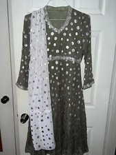 Pakistani Salwar Kameez Chiffon 2 Pcs Embroidered Bust 42 Orginal Designer Dres