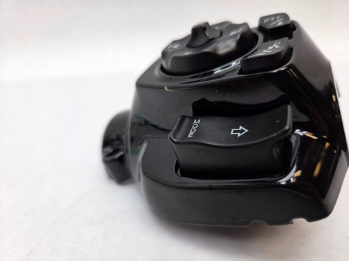 OEM 2023 Up Harley Davidson Touring CVO Right Side Switch 71500715 FOR PARTS - Picture 11 of 19