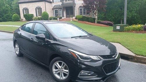 2017 Chevrolet Cruze LT - Picture 8 of 17
