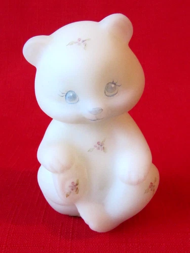 Vintage ART GLASS Fenton Burmese Satin BEAR Figurine~Berry & Blossoms