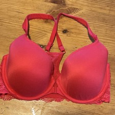 Victoria s Secret classic Red Bra 34DD Front ...