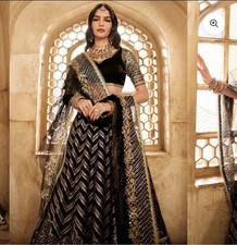 Women s Black Gold Embroidered Choli Lehenga Set w/ Dupatta, One Size