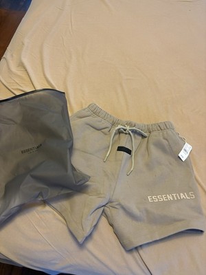 men s beige essentials shorts size xs new