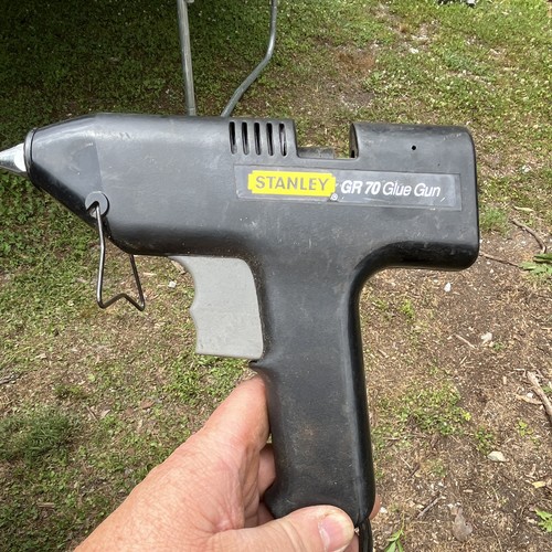Stanley GR70 Corded Electric Glue Gun 120V 400°F 7/16 in Black/Gray