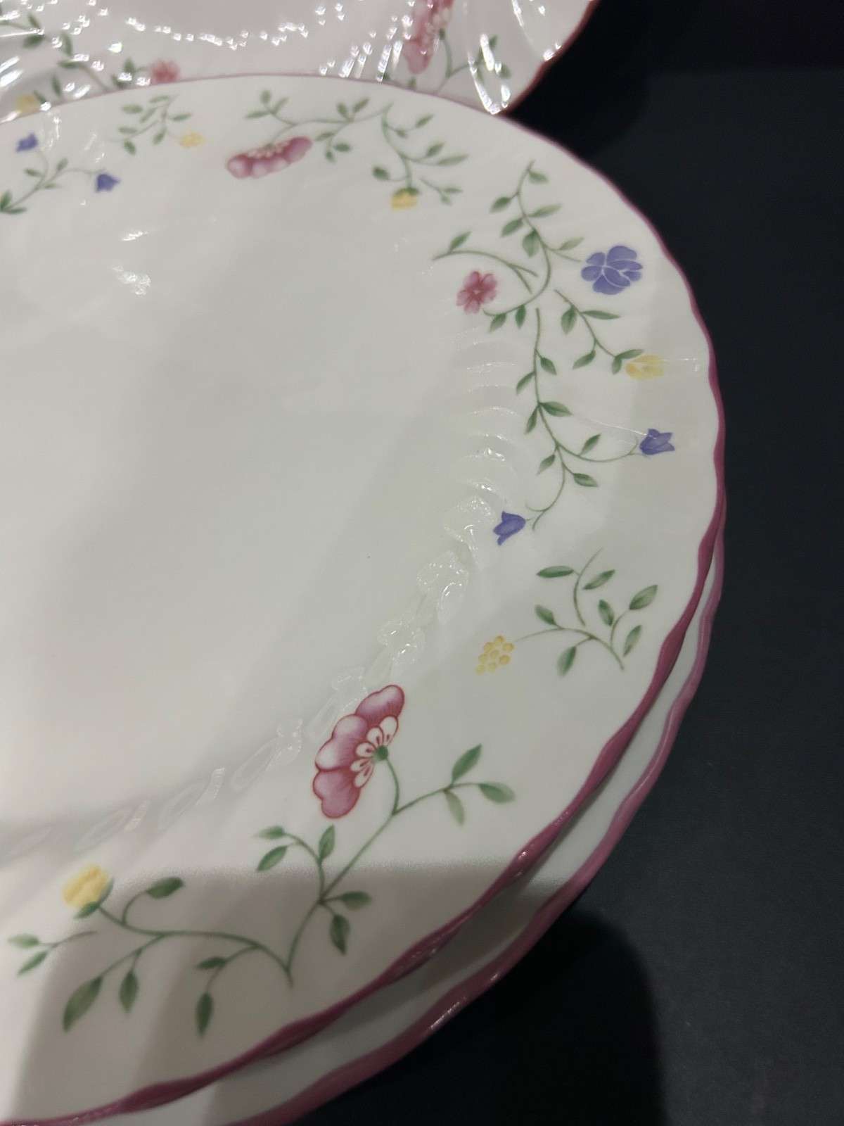 Johnson Brothers Summer Chintz Set Of 4 Dinner Plates 10 1/2 Inches