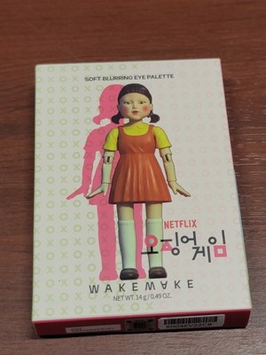 WAKEMAKE Soft Blurring Eye Palette 14g #24 Bloody Game Blurring Squid Game 