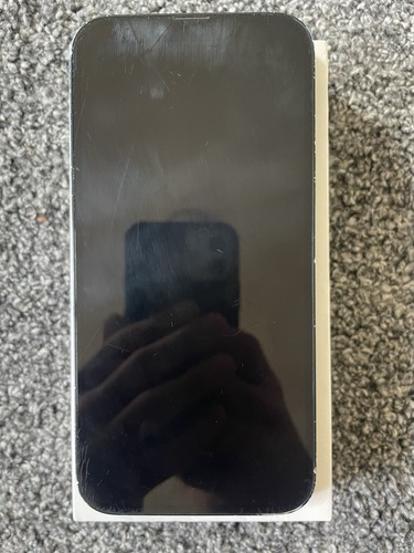 Apple iPhone 14 Plus - 128GB - Midnight (Unlocked) - 84% Battery Health - Afbeelding 2 van 8
