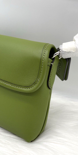 AUTÉNTICO NUEVO CON ETIQUETAS $295 COACH Hamptons Bolso de Hombro de Cuero con Solapa en Lima Oscura~NUEVO~ - Imagen 15 de 17