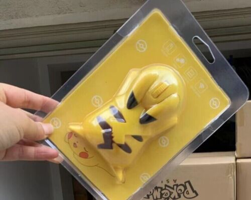 New Pokemon Pikachu Wireless Mouse + Mouse Pad - Picture 2 of 4