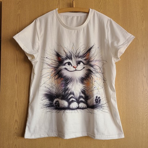 Süßes leichtes Sommer Shirt Gr. L mit tollem Katzen Motiv Katze Kätzchen NEU