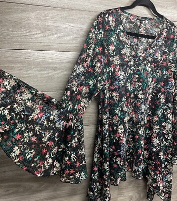 DOR DOR COUTURE Floral Boho Festival Mesh Bell Sleeve Arc Hem Tunic Blouse Large