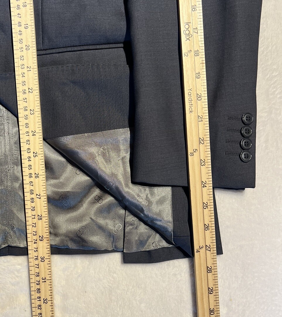 Picture 11 of 12