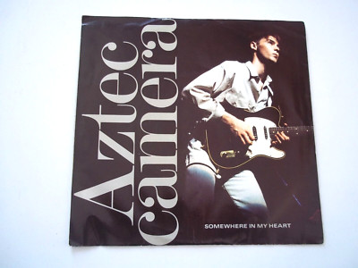 45 RPM 7'' Record AZTEC CAMERA Somewhere In My Heart (3:59) (PROMOTIONAL)  1988