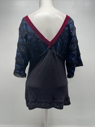 Custo Barcelona Blouse Top Tee Shirt V-Neck Boho Art Deco Black Size 2 Medium - Picture 6 of 9