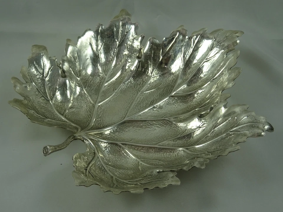 FABULOSO PLATO DE FRUTAS `BUCCELLATI` plata de ley ` HOJA` diseñado, c2000, 287gm Foto 3 de 4