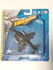  2018 Maisto Fresh Metal Tailwinds AV-8B Harrier II New 