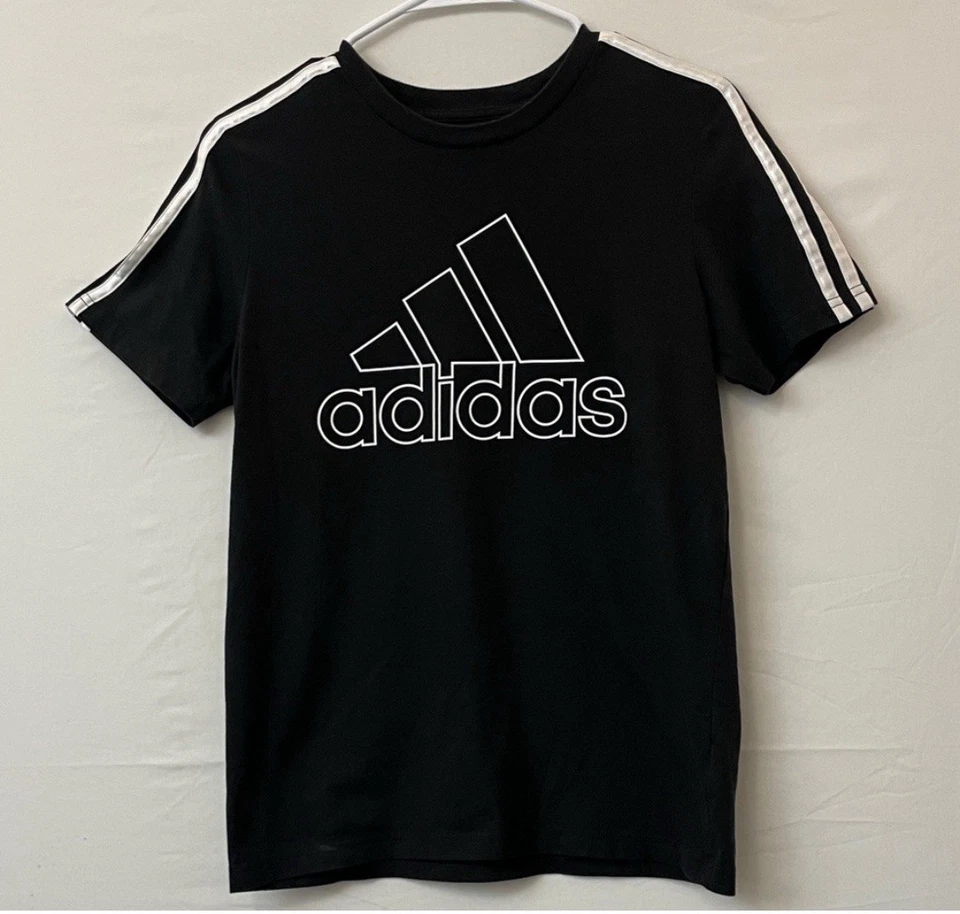 Camiseta Adidas Negra Logo con Rayas en el Hombro - Juvenil Grande (14/16) (J3)@ Foto 2 de 4