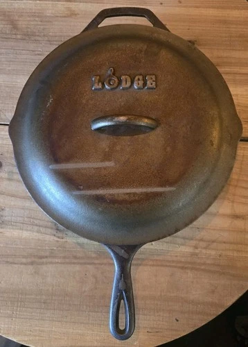 Vintage Lodge 10SK Cast Iron Frying Skillet 12" With Lid