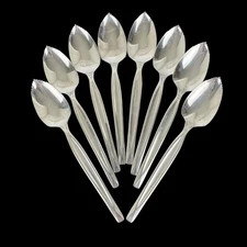 Wm Rogers Co Stainless Grapefruit Spoon Set of 8 USA Silverware Dining Citrus