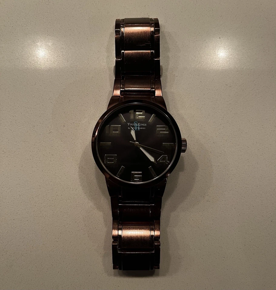 Reloj resistente al agua Young Kings by Steve Harvey 3 ATM Foto 3 de 3