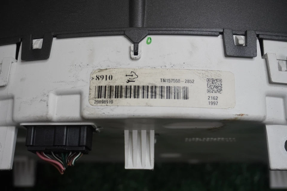 2012 2013 2014 CADILLAC CTS medidor de velocidade cluster fabricante de equipamento original 98K milhas 20898910 - Imagem 4 de 4