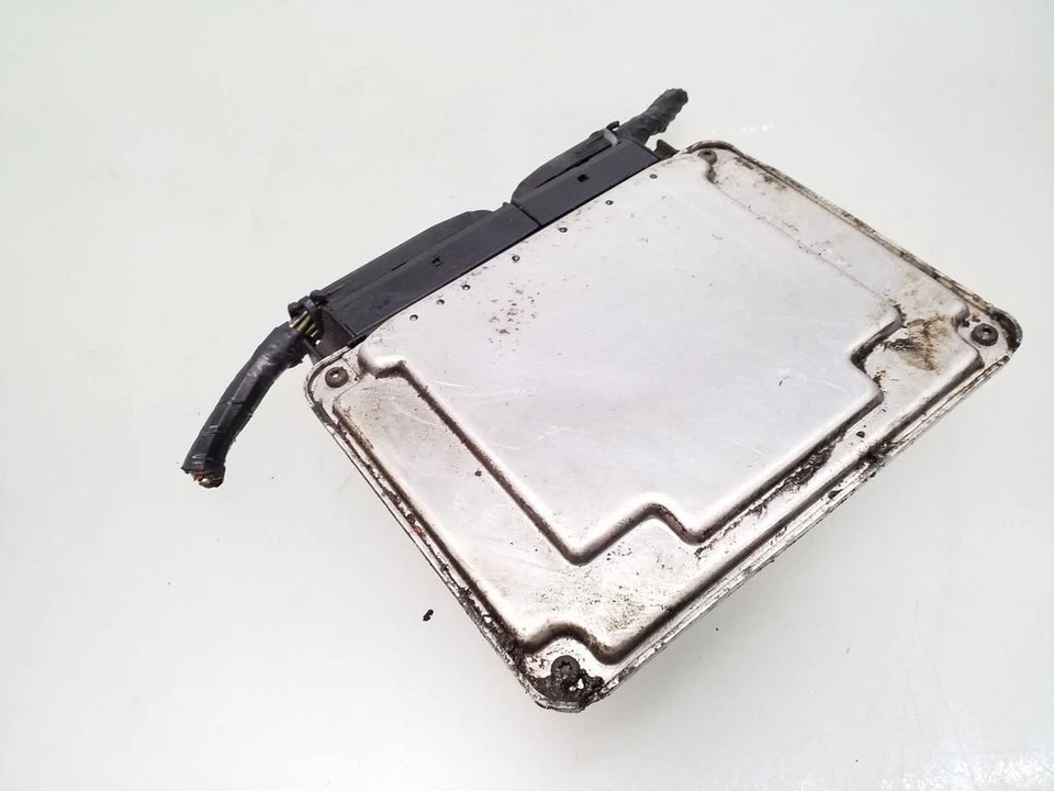 Centralina motore diesel Seat Alhambra (Mk1) 2001 modulo 038906019FC 85kW - Immagine 2 di 3