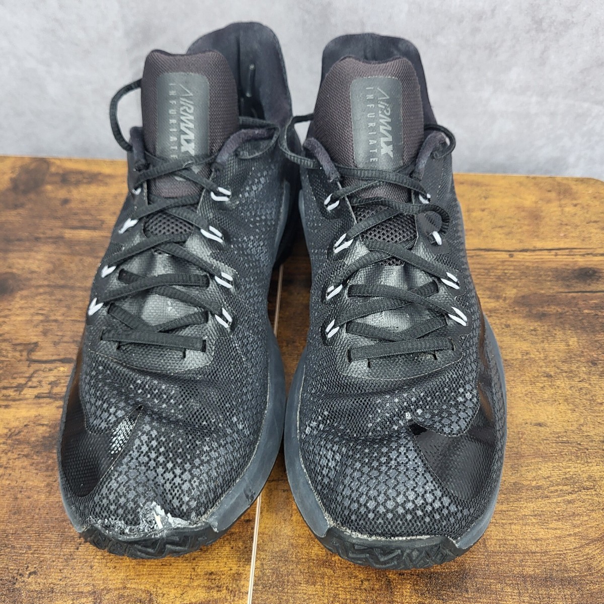 Nike Air Max Infuriate Low Running Shoes Mens 11.5 Black Sneakers