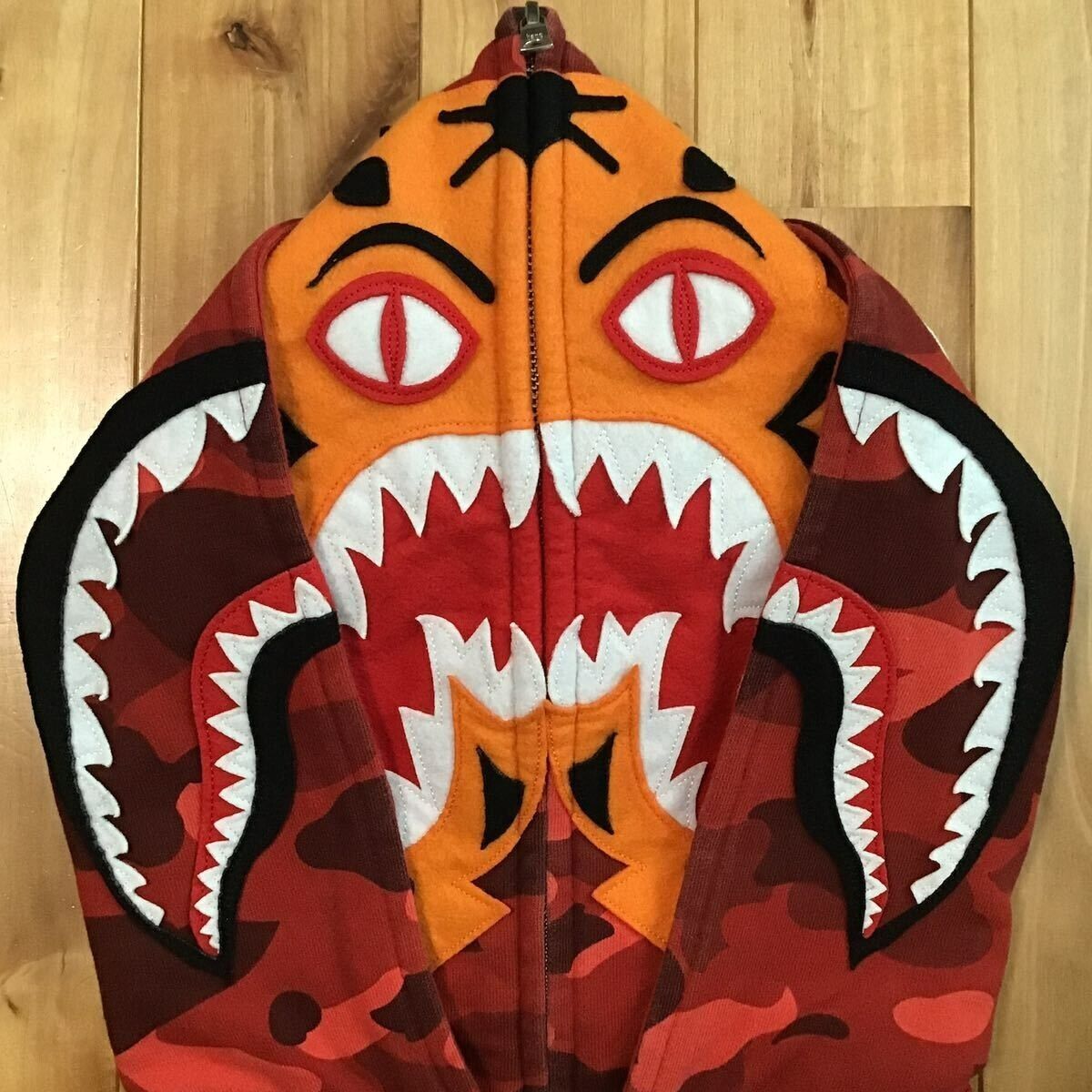 BAPE Double Tiger Shark full zip hoodie Red camo A Bathing BAPE Double Tiger Shark full zip hoodie Red camo A Bathing