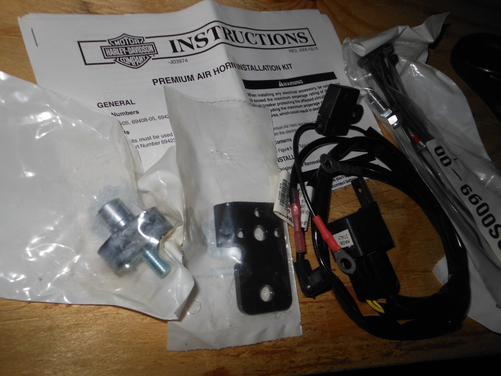 New Super Loud Harley Davidson Air Horn Installation Kit FXDWG 6942105 NO HORN eBay