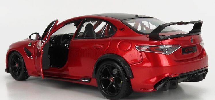 Alfa Roméo Giulia GTAm Rouge 2020 1/18 BBURAGO 18