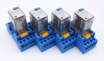 4 x Finder 55.34.9.024.0090 Coupling Relay + 94.44.1 Relay Socket -used-
